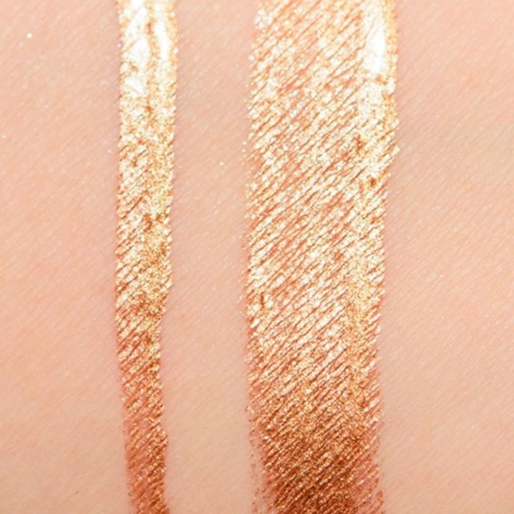 Mac Liquidlast 24-hour Waterproof Gold Eyeliner - Naked Bond - Picture 2 of 7